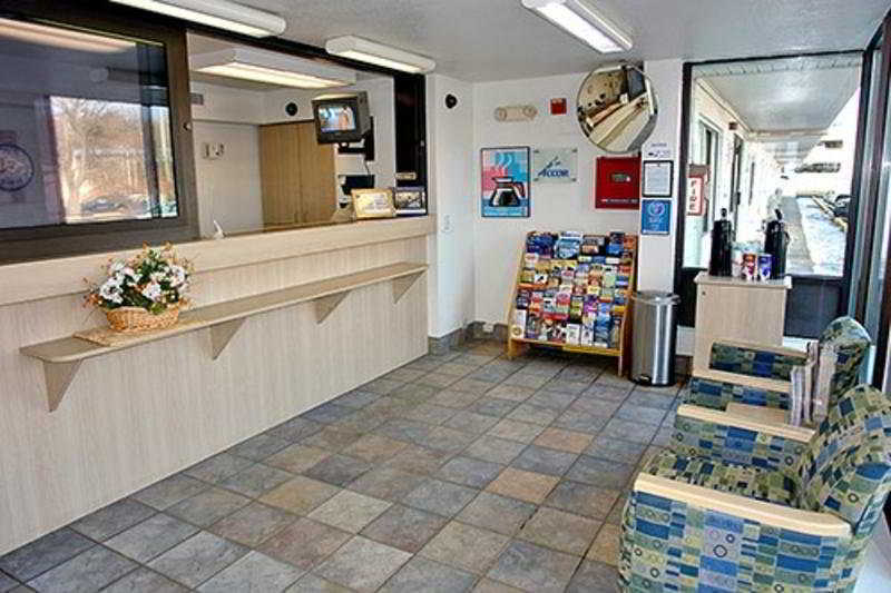 Motel 6 Boston South - Braintree Exteriör bild