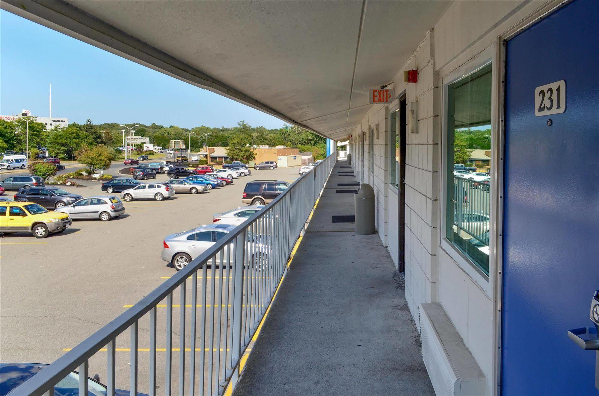 Motel 6 Boston South - Braintree Exteriör bild